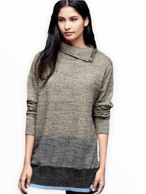 Gap Tunic Turtleneck snap accent Colorblock marled knit Sweater XS